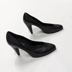 Mix It Leather Classic Black‎ Pumps Stiletto Heels Minimalist Office Size 8M